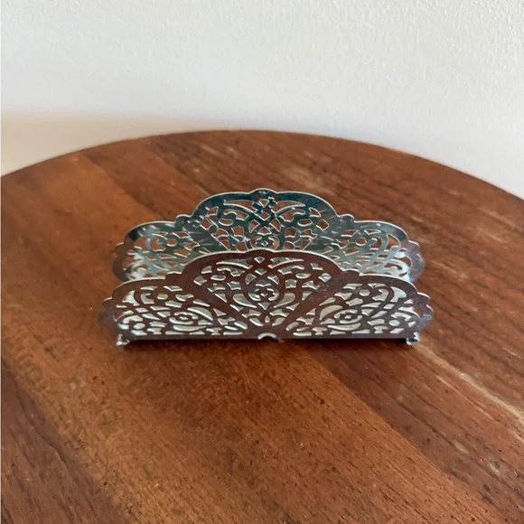Irvin Ware USA Vintage Retro Silver Chrome Filigree Napkin / Letter Holder 5x3 - Picture 2 of 8
